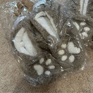 Faceplant Dreams Footsies Slippers for Dog Lovers Size 9-10, Large